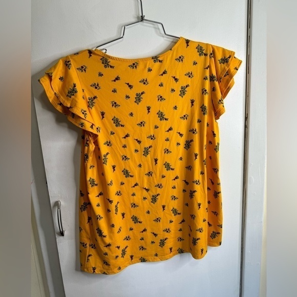 Flutter Sleeve Tee Shirt - Picture 2 of 4